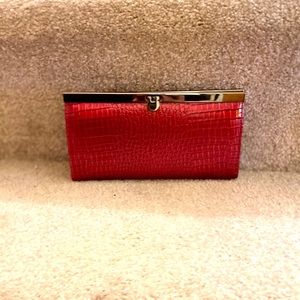 Red, faux-gator, flat clutch/wallet